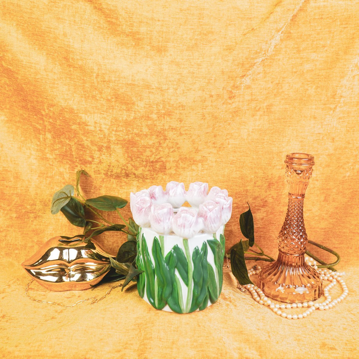 Vaas Tulpen Dolomiet lichtroze/ groen 15x15x14cm