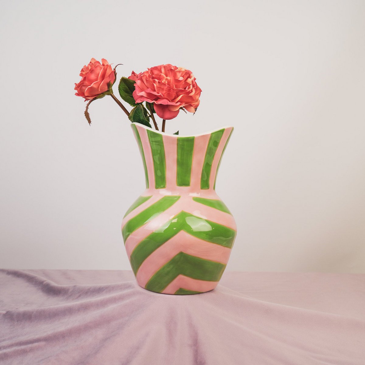 Vaas Gestreept groen/ roze 16x16x22cm