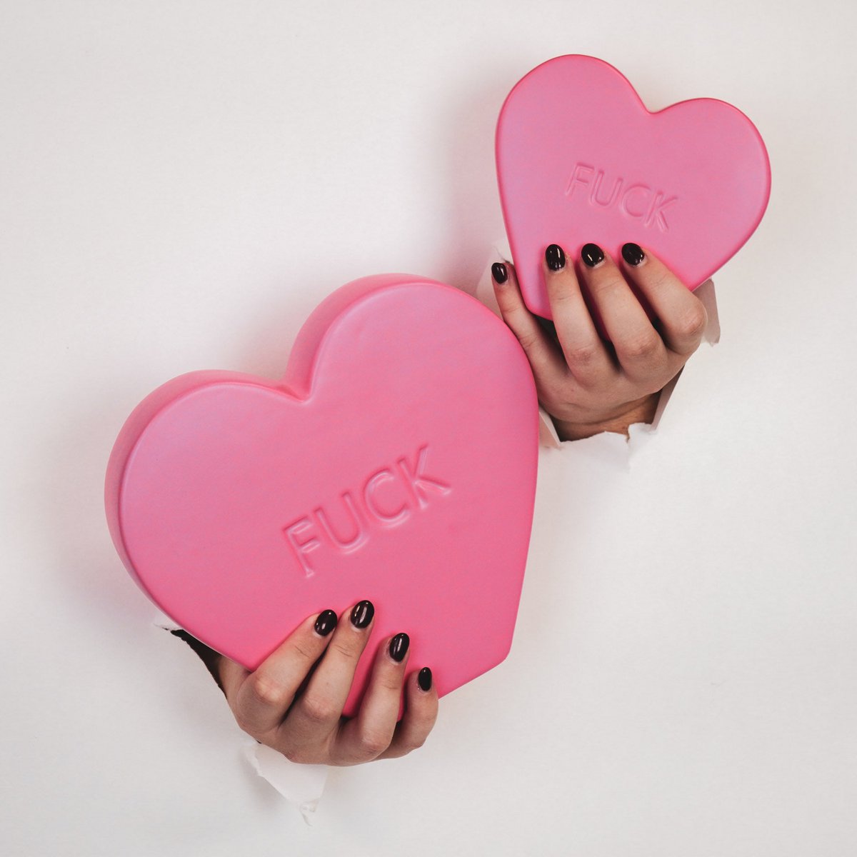 Ornament Candy Heart 'FUCK' Neon Roze 13x4x11,5cm