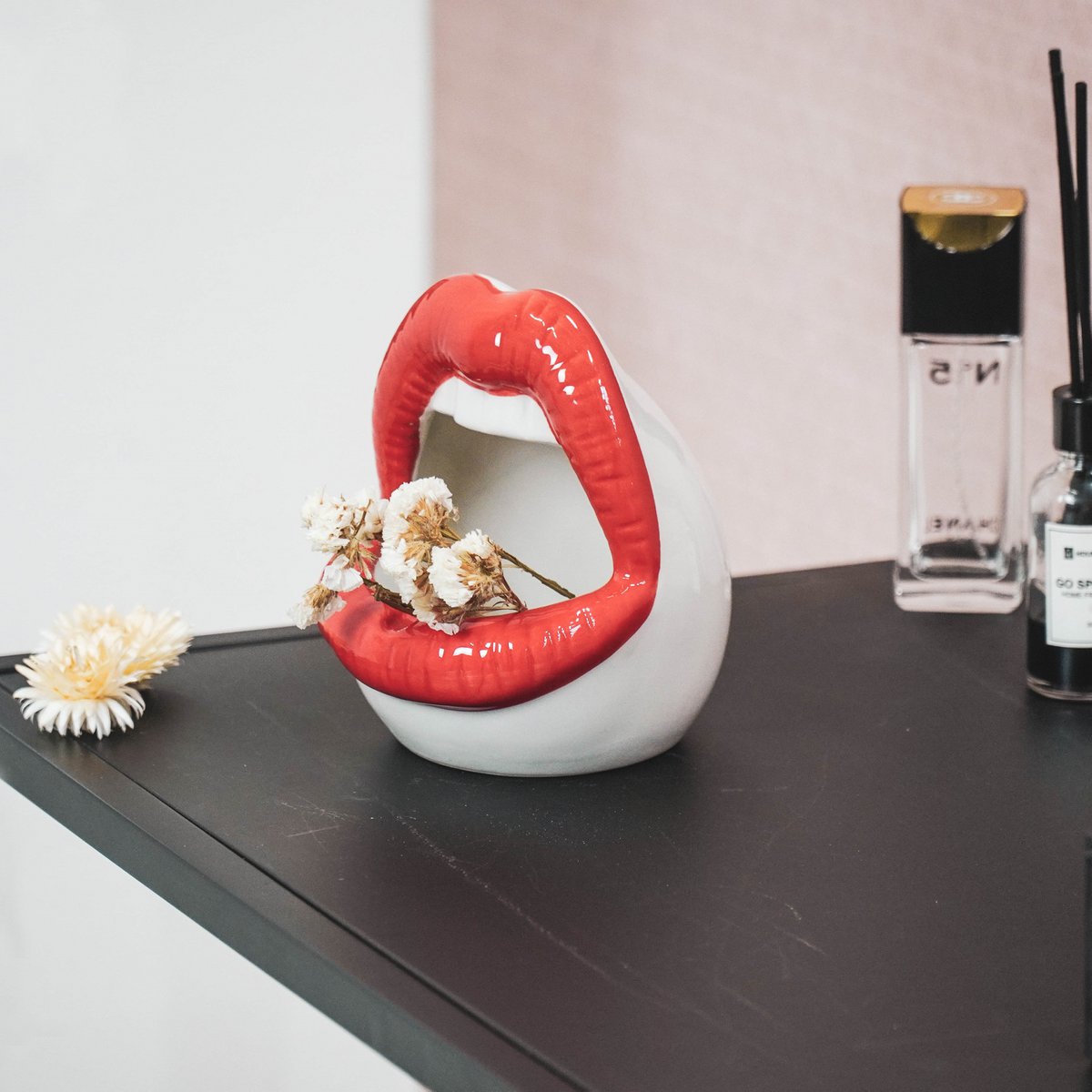 Ornament Lip Keramiek Rood/Wit 10x10x12