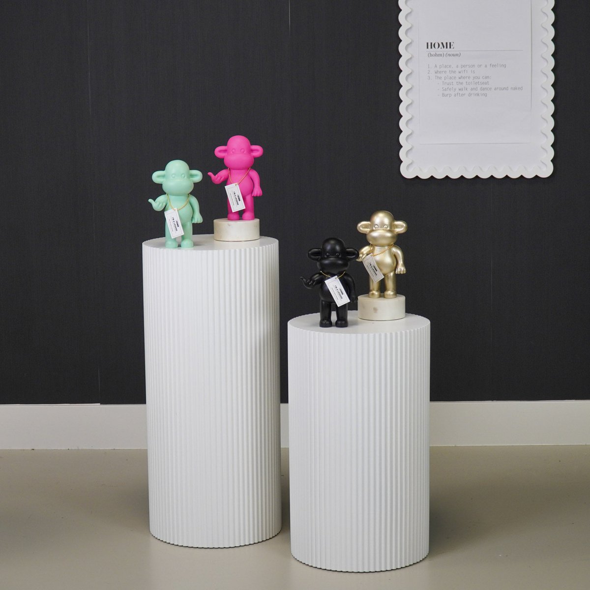 Ornament Aap 'The Legend' Polyresin Mintgroen 11x7x19cm
