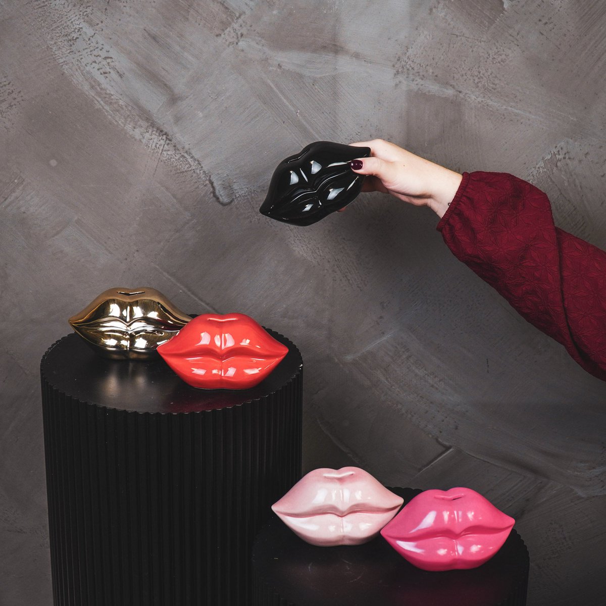 Ornament Spaarpot Lip Keramiek Zwart 15x8x8cm